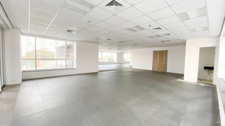 Imagem Sala Comercial à Venda ou Locação, 380 m² em Jardim Das Acácias - São Paulo Imagem Sala Comercial à Venda ou Locação, 380 m² em Jardim Das Acácias - São Paulo