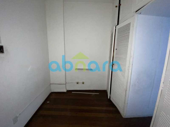 Imagem Apartamento com 2 Quartos à Venda, 65 m² em Copacabana - Rio De Janeiro Imagem Apartamento com 2 Quartos à Venda, 65 m² em Copacabana - Rio De Janeiro