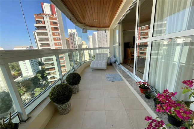 Imagem Imóvel com 3 Quartos à Venda,  em Vila Andrade - São Paulo