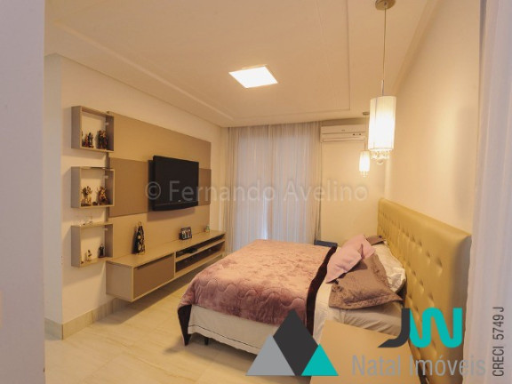 Imagem Casa com 4 Quartos para Alugar ou Temporada, 300 m² em Parque Do Jiqui - Parnamirim