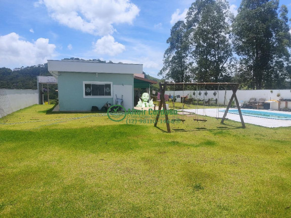 Imagem Casa de Condomínio com 3 Quartos à Venda, 170 m² em Centro - Jambeiro