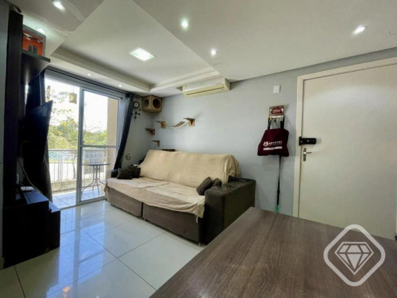 Imagem Apartamento com 2 Quartos à Venda,  em Vila Nova - Porto Alegre