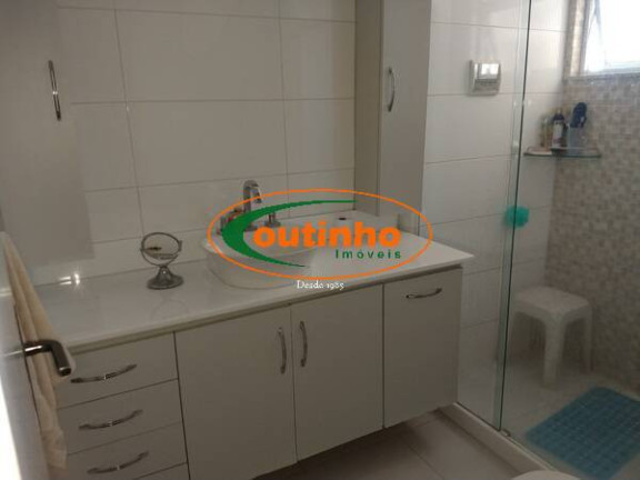 Imagem Apartamento com 3 Quartos à Venda, 129 m² em Tijuca - Rio De Janeiro Imagem Apartamento com 3 Quartos à Venda, 129 m² em Tijuca - Rio De Janeiro
