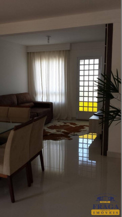 Imagem Casa com 2 Quartos à Venda, 110 m² em Votorantim Imagem Casa com 2 Quartos à Venda, 110 m² em Votorantim