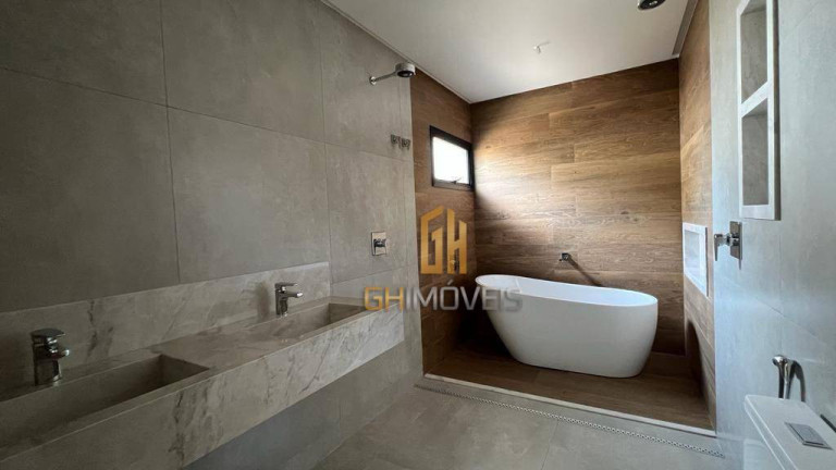 Imagem Sobrado com 4 Quartos à Venda, 277 m² em Jardins Madri - Goiânia