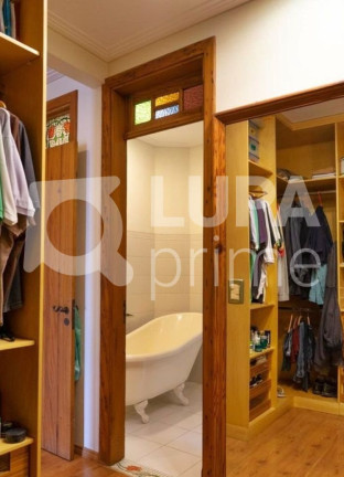 Imagem Casa com 4 Quartos à Venda, 280 m² em Vila Guilherme - São Paulo Imagem Casa com 4 Quartos à Venda, 280 m² em Vila Guilherme - São Paulo