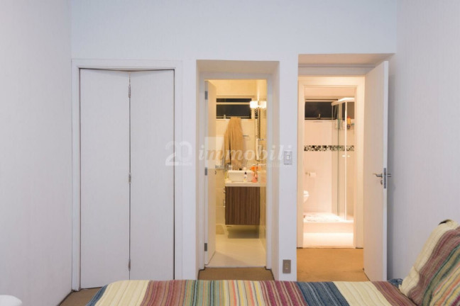 Imagem Apartamento com 2 Quartos à Venda, 200 m² em Higienopolis - São Paulo Imagem Apartamento com 2 Quartos à Venda, 200 m² em Higienopolis - São Paulo