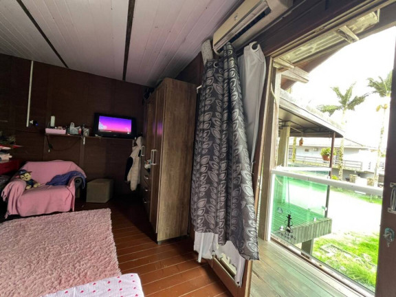 Imagem Casa com 4 Quartos à Venda, 210 m² em Balneário Barra Do Sul