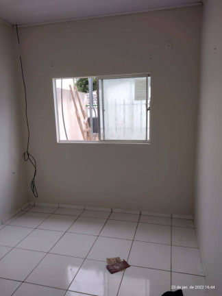 Imagem Casa com 2 Quartos à Venda, 250 m² em Várzea Grande