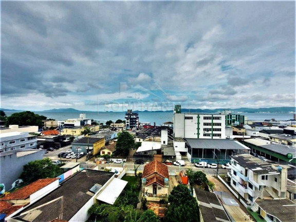 Imagem Apartamento com 2 Quartos à Venda, 75 m² em Barreiros - São José