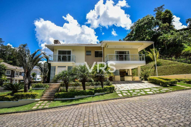 Casa com 4 Quartos à Venda, 225 m² em Quebra Frascos - Teresópolis