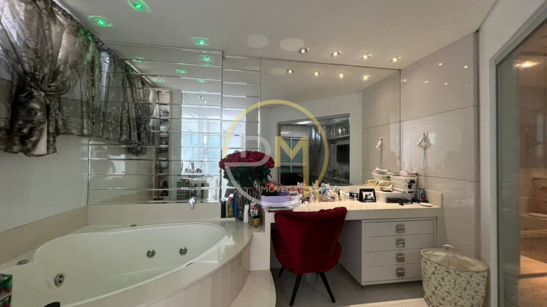 Imagem Apartamento com 5 Quartos à Venda, 286 m² em Centro - Itapema