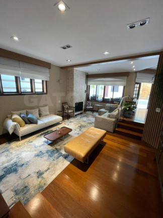 Imagem Casa com 4 Quartos à Venda, 350 m² em Alphaville - Santana De Parnaíba Imagem Casa com 4 Quartos à Venda, 350 m² em Alphaville - Santana De Parnaíba