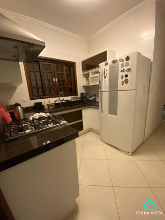 Imagem Casa com 4 Quartos à Venda, 260 m² em Centro - Taubaté Imagem Casa com 4 Quartos à Venda, 260 m² em Centro - Taubaté
