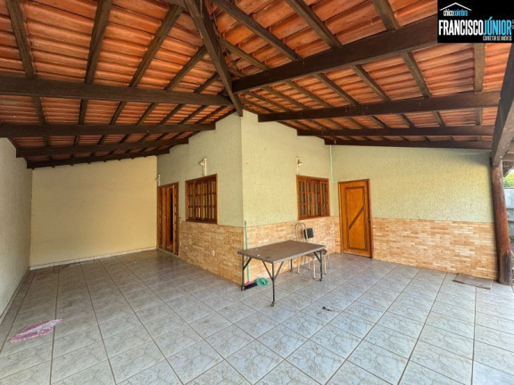 Imagem Casa com 3 Quartos à Venda, 369 m² em Residencial Sonho Dourado - Goiânia Imagem Casa com 3 Quartos à Venda, 369 m² em Residencial Sonho Dourado - Goiânia
