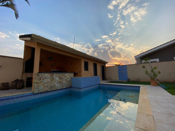 Imagem Casa com 4 Quartos à Venda, 400 m² em Alphaville - Santana De Parnaíba Imagem Casa com 4 Quartos à Venda, 400 m² em Alphaville - Santana De Parnaíba