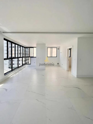 Imagem Apartamento com 3 Quartos à Venda, 123 m² em Meia Praia - Itapema Imagem Apartamento com 3 Quartos à Venda, 123 m² em Meia Praia - Itapema