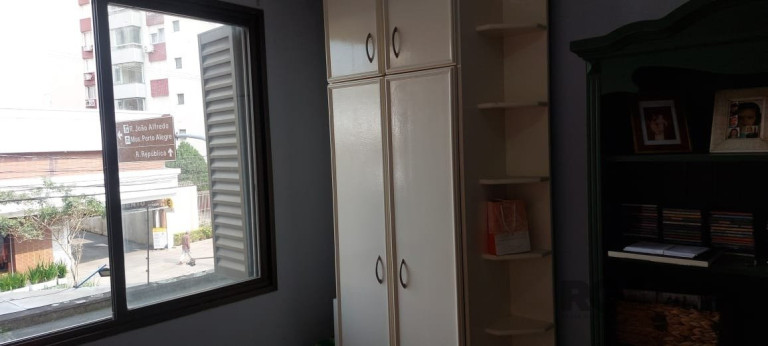 Imagem Apartamento com 2 Quartos à Venda, 160 m² em Centro Histórico - Porto Alegre Imagem Apartamento com 2 Quartos à Venda, 160 m² em Centro Histórico - Porto Alegre