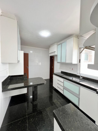 Imagem Apartamento com 3 Quartos à Venda, 176 m² em Santa Mônica - Uberlândia Imagem Apartamento com 3 Quartos à Venda, 176 m² em Santa Mônica - Uberlândia