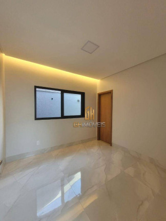 Imagem Casa com 4 Quartos à Venda, 216 m² em Moinho Dos Ventos - Goiânia