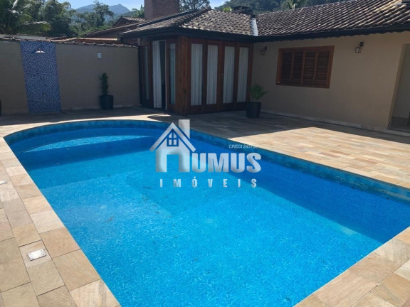 Imagem Casa com 5 Quartos à Venda, 190 m² em Horto Florestal - Ubatuba Imagem Casa com 5 Quartos à Venda, 190 m² em Horto Florestal - Ubatuba