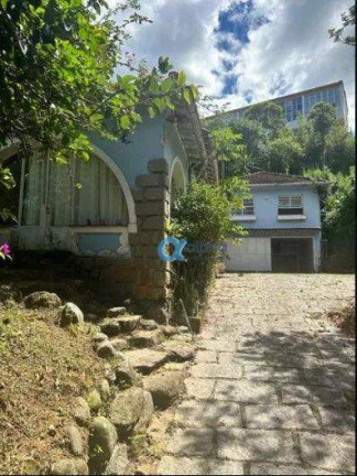 Imagem Casa com 6 Quartos à Venda, 380 m² em Independência - Petrópolis Imagem Casa com 6 Quartos à Venda, 380 m² em Independência - Petrópolis