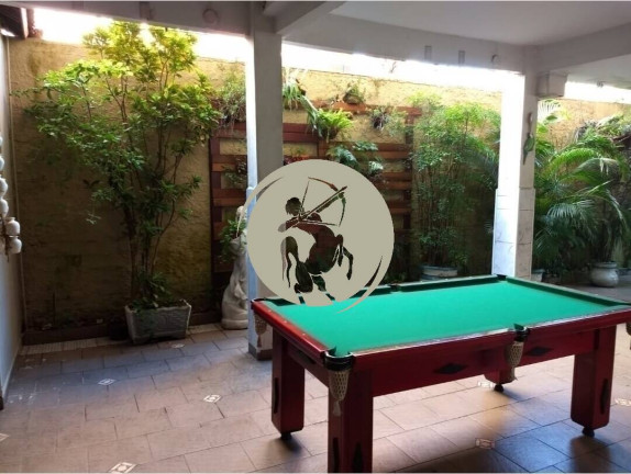 Imagem Casa com 3 Quartos à Venda, 264 m² em Embare - Santos