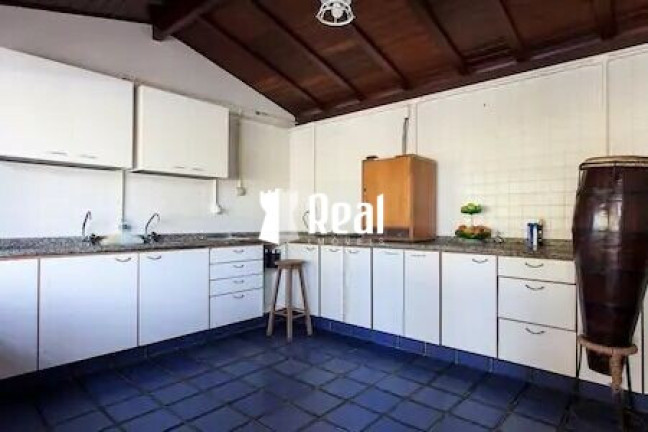 Imagem Casa com 7 Quartos à Venda, 2.009 m² em Busca Vida - Camaçari Imagem Casa com 7 Quartos à Venda, 2.009 m² em Busca Vida - Camaçari