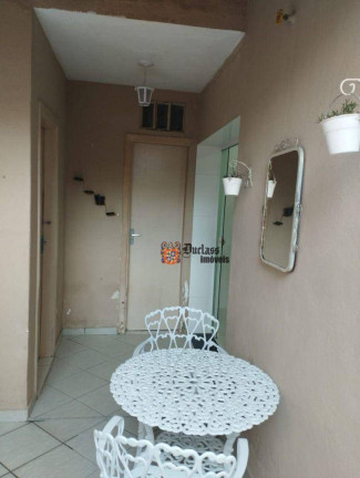 Imagem Sobrado com 4 Quartos à Venda, 131 m² em Centro - Taubaté Imagem Sobrado com 4 Quartos à Venda, 131 m² em Centro - Taubaté