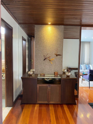 Imagem Imóvel com 3 Quartos à Venda, 232 m² em Graça - Salvador Imagem Imóvel com 3 Quartos à Venda, 232 m² em Graça - Salvador