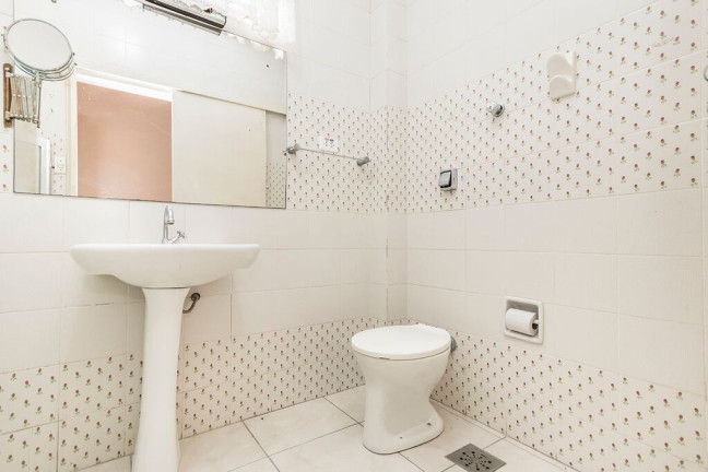 Imagem Apartamento com 2 Quartos à Venda, 75 m² em Santana - Porto Alegre