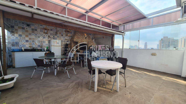 Apartamento com 3 Quartos à Venda, 240 m² em Campo Grande - Santos