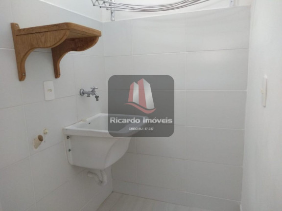 Imagem Imóvel com 2 Quartos à Venda, 100 m² em Peró - Cabo Frio