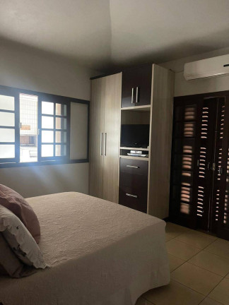 Imagem Apartamento com 3 Quartos à Venda, 400 m² em Centro - Balneário Rincão