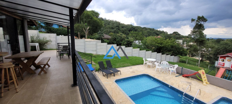Imagem Casa com 3 Quartos à Venda, 180 m² em Estância Santa Maria Do Laranjal - Atibaia