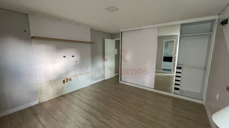 Imagem Casa com 3 Quartos à Venda, 70 m² em Lagoa Redonda - Fortaleza Imagem Casa com 3 Quartos à Venda, 70 m² em Lagoa Redonda - Fortaleza