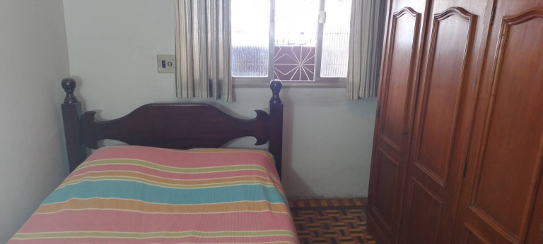 Imagem Casa com 2 Quartos à Venda, 140 m² em Ramos - Rio De Janeiro