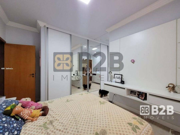 Imagem Casa com 3 Quartos à Venda, 235 m² em Jardim Estoril - Bauru Imagem Casa com 3 Quartos à Venda, 235 m² em Jardim Estoril - Bauru