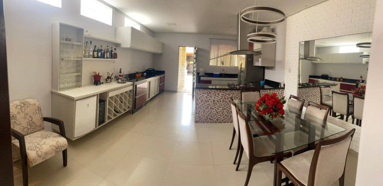 Imagem Casa com 3 Quartos à Venda, 275 m² em Parque 10 De Novembro - Manaus Imagem Casa com 3 Quartos à Venda, 275 m² em Parque 10 De Novembro - Manaus