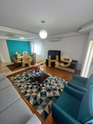 Imagem Casa com 4 Quartos à Venda, 184 m² em Santo Antônio - Joinville Imagem Casa com 4 Quartos à Venda, 184 m² em Santo Antônio - Joinville