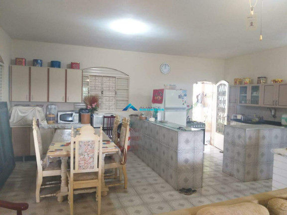 Imagem Imóvel com 3 Quartos à Venda, 241 m² em Outeiro Das Paineiras (botujuru) - Campo Limpo Paulista Imagem Imóvel com 3 Quartos à Venda, 241 m² em Outeiro Das Paineiras (botujuru) - Campo Limpo Paulista