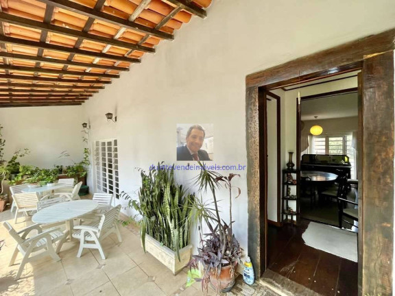 Imagem Casa de Condomínio com 4 Quartos à Venda, 398 m² em Barueri