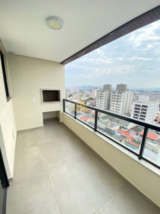 Apartamento com 2 Quartos à Venda, 70 m² em São João - Itajaí