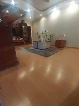 Imagem Casa com 3 Quartos à Venda, 125 m² em Vila Jaboticabeira - Taubaté Imagem Casa com 3 Quartos à Venda, 125 m² em Vila Jaboticabeira - Taubaté