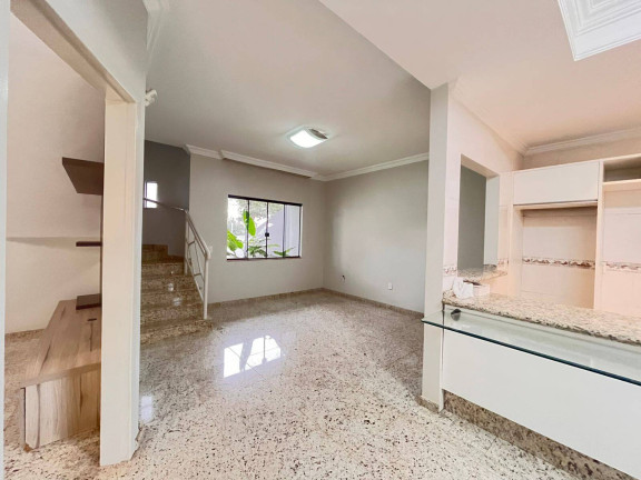 Imagem Sobrado com 3 Quartos à Venda, 196 m² em Country - Cascavel Imagem Sobrado com 3 Quartos à Venda, 196 m² em Country - Cascavel