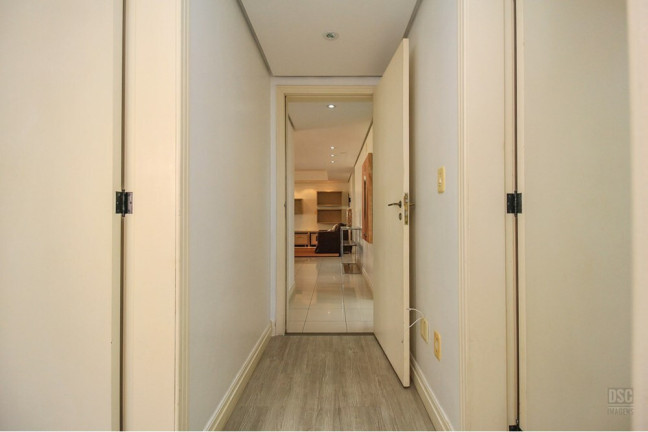Imagem Apartamento com 3 Quartos à Venda, 137 m² em Petrópolis - Porto Alegre