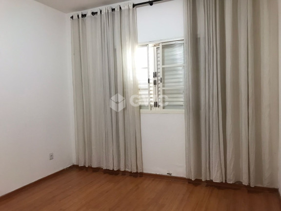 Imagem Casa com 4 Quartos à Venda, em Jardim Parati - Marília Imagem Casa com 4 Quartos à Venda, em Jardim Parati - Marília