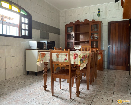 Imagem Sobrado com 6 Quartos à Venda, 200 m² em Umuarama - Ubatuba Imagem Sobrado com 6 Quartos à Venda, 200 m² em Umuarama - Ubatuba