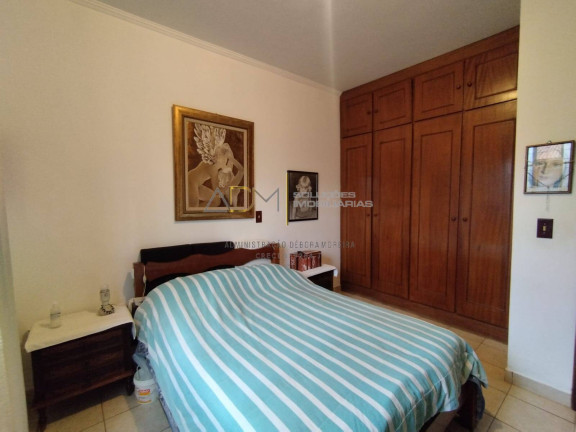 Imagem Sobrado com 4 Quartos à Venda, 420 m² em Centro - Botucatu