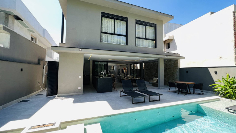 Imagem Casa com 6 Quartos à Venda, 380 m² em Riviera De São Lourenço - Bertioga Imagem Casa com 6 Quartos à Venda, 380 m² em Riviera De São Lourenço - Bertioga